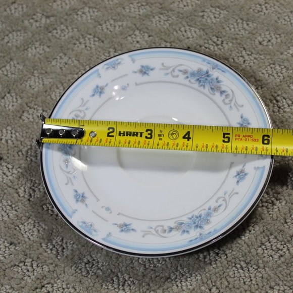Set of 4 Nitto Claridge W76 Dinnerware (Dinner Plate, Salad Plate, Saucer & Cup)